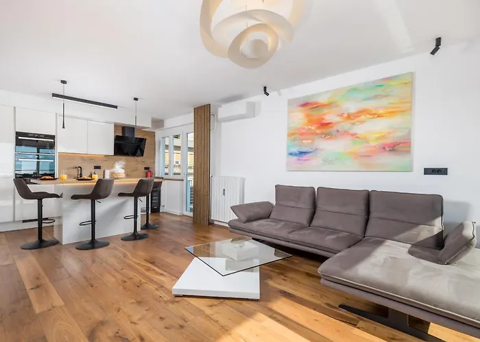 Apartman Aenei Delux